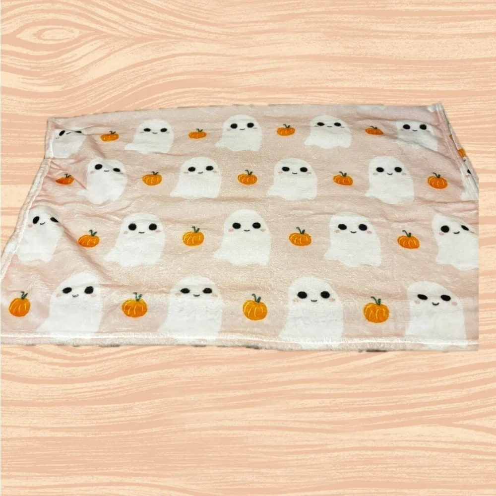 Kids Ghost & Pumpkin Blanket | Soft Cozy Halloween Throw